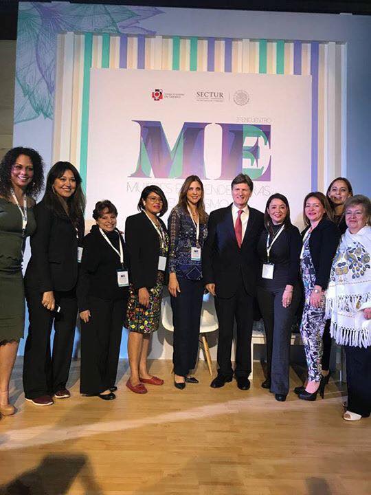 Más prógimo, menos ferragamo